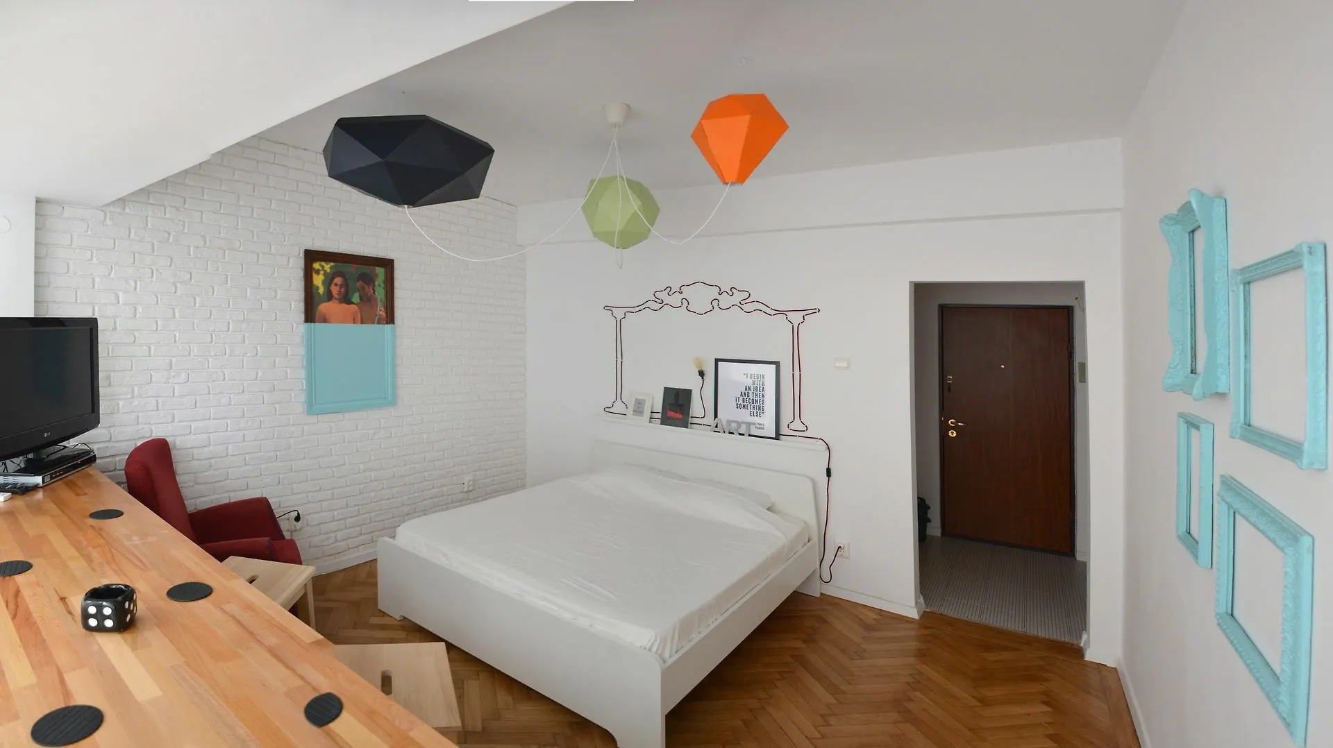 Apartment Art Studio By Feels Like Home Bucharest